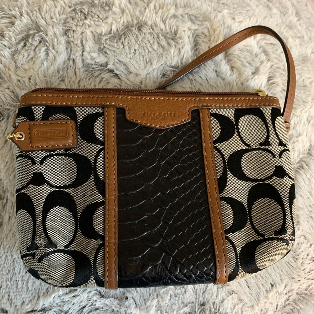 Small Wristlet in Colorblock | COACH